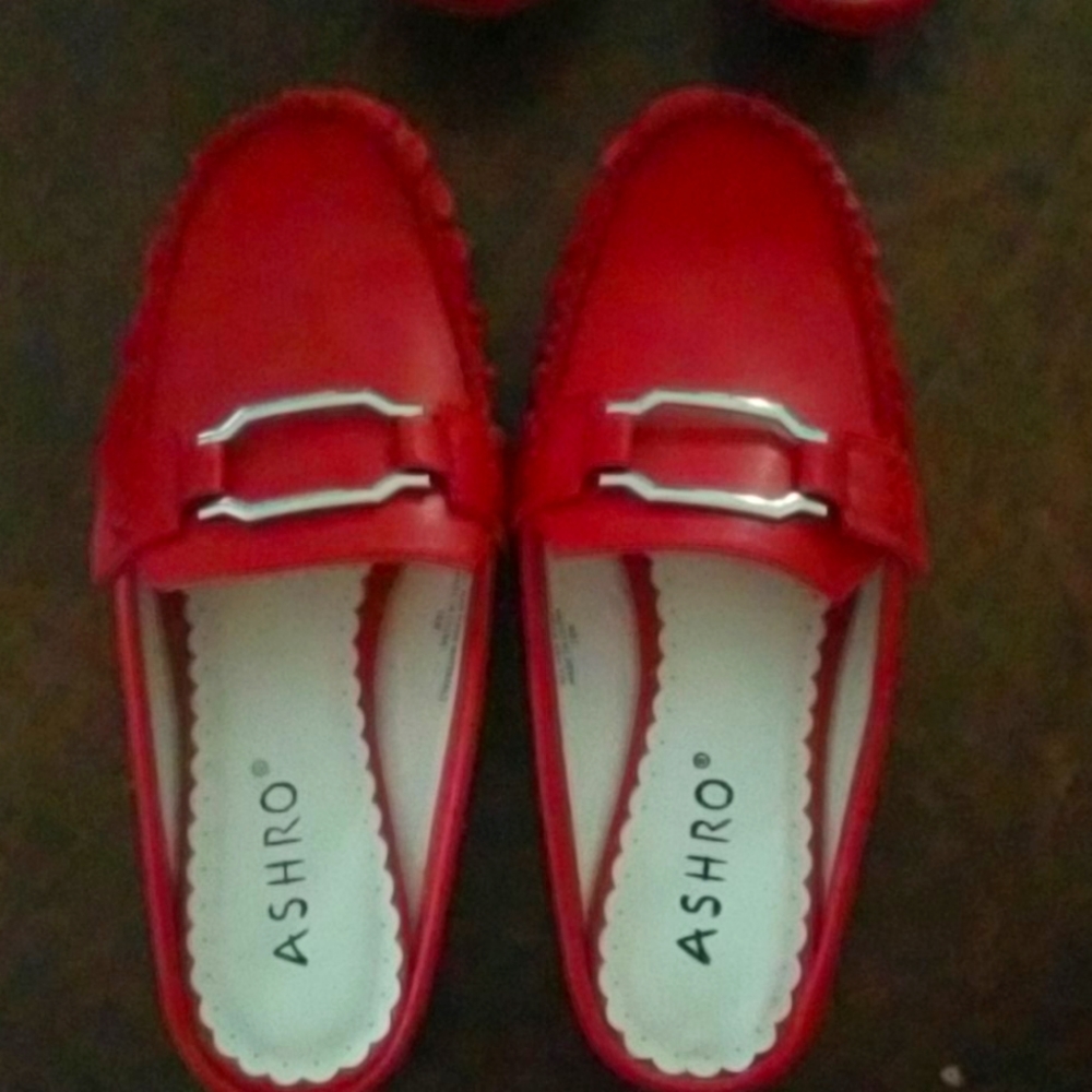 Dress sandals